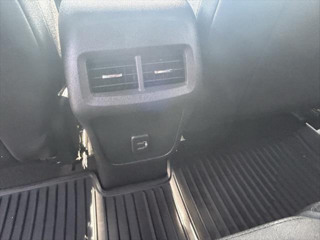 used 2020 Chevrolet Equinox car, priced at $15,901