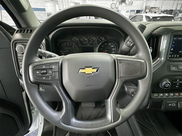 new 2025 Chevrolet Silverado 1500 car, priced at $42,999
