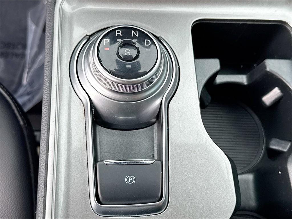 used 2024 Ford Edge car, priced at $22,299