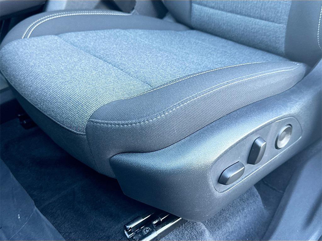 used 2025 GMC Acadia car, priced at $34,920