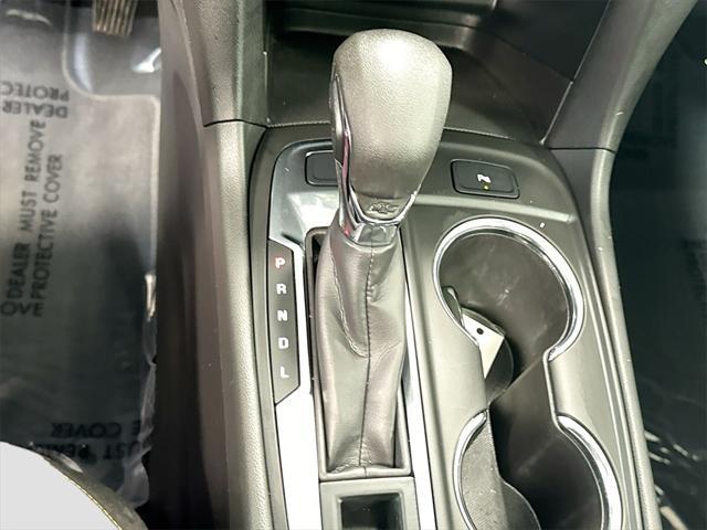 used 2022 Chevrolet Equinox car, priced at $23,639