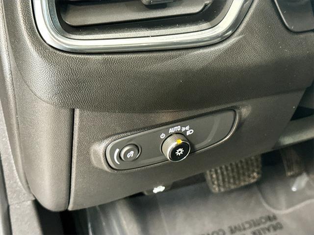 used 2022 Chevrolet Equinox car, priced at $23,639