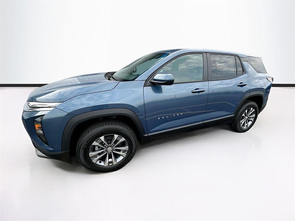 new 2026 Chevrolet Equinox car, priced at $32,290