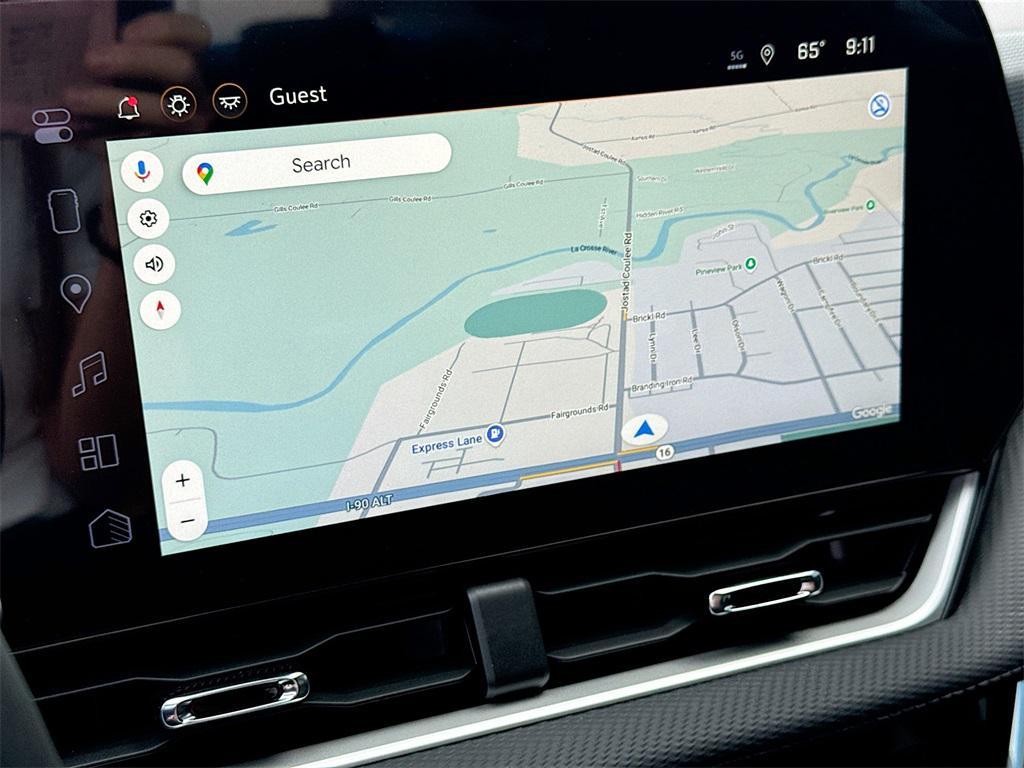 new 2026 Chevrolet Equinox car, priced at $32,290