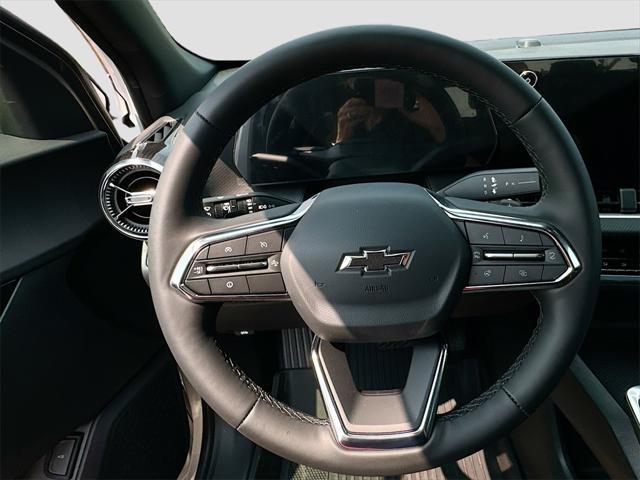 new 2026 Chevrolet Equinox car, priced at $34,054