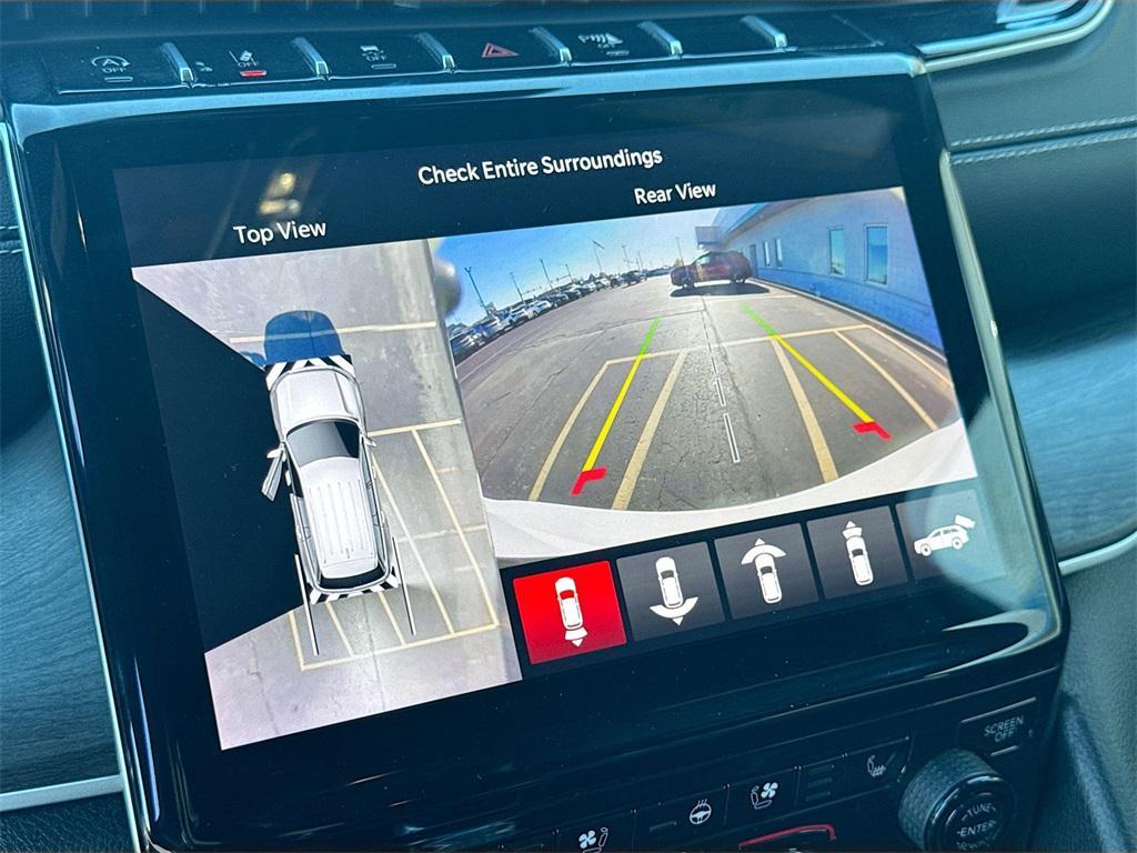 used 2024 Jeep Grand Cherokee L car, priced at $32,737