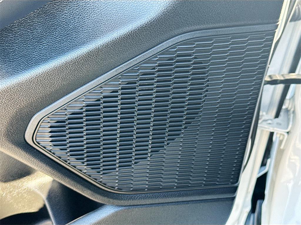 used 2024 Jeep Grand Cherokee L car, priced at $32,737