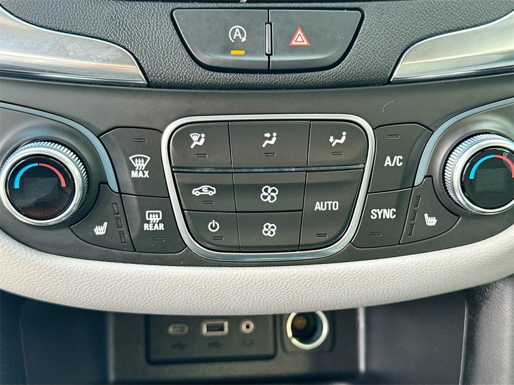 used 2024 Chevrolet Equinox car, priced at $23,999