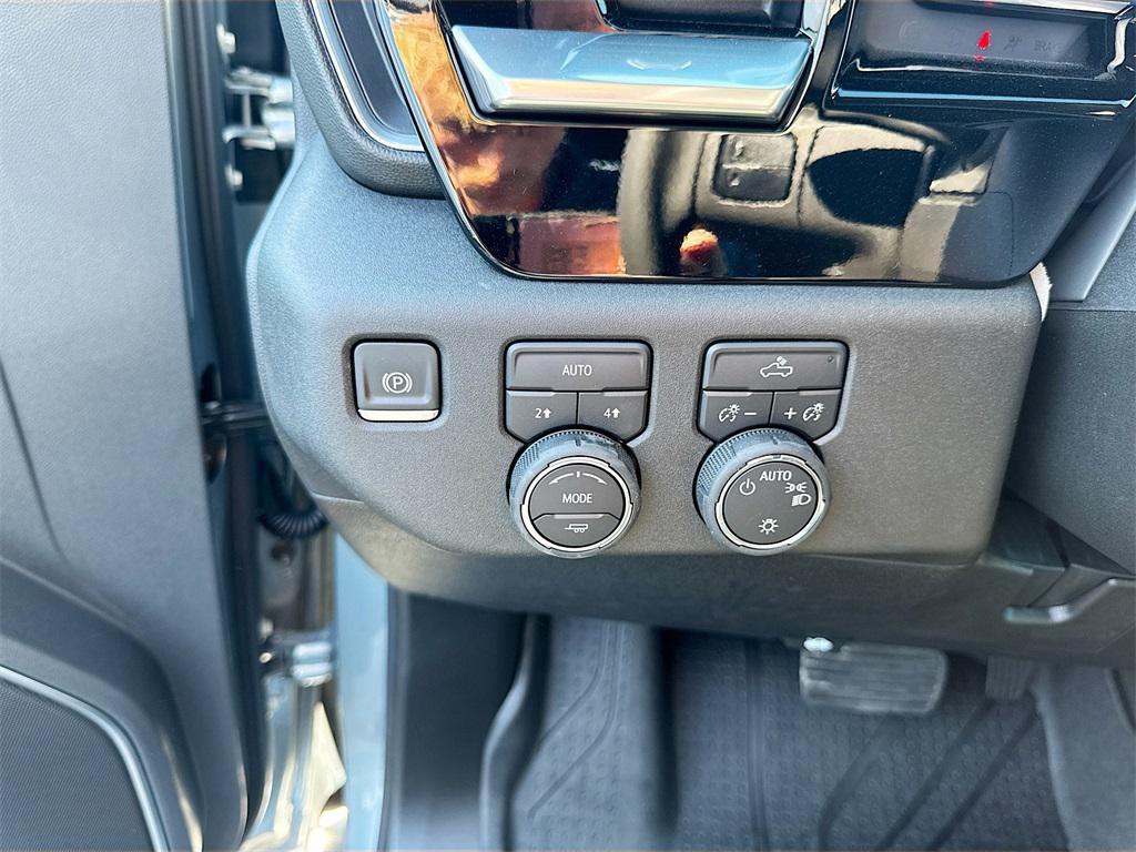 new 2026 Chevrolet Silverado 1500 car, priced at $48,318