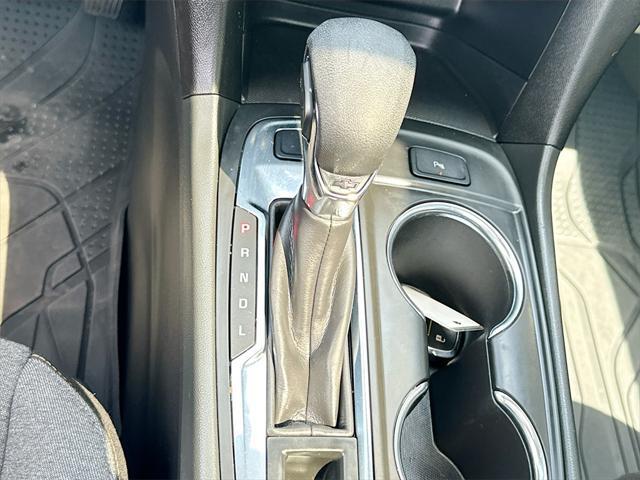 used 2022 Chevrolet Equinox car, priced at $24,922