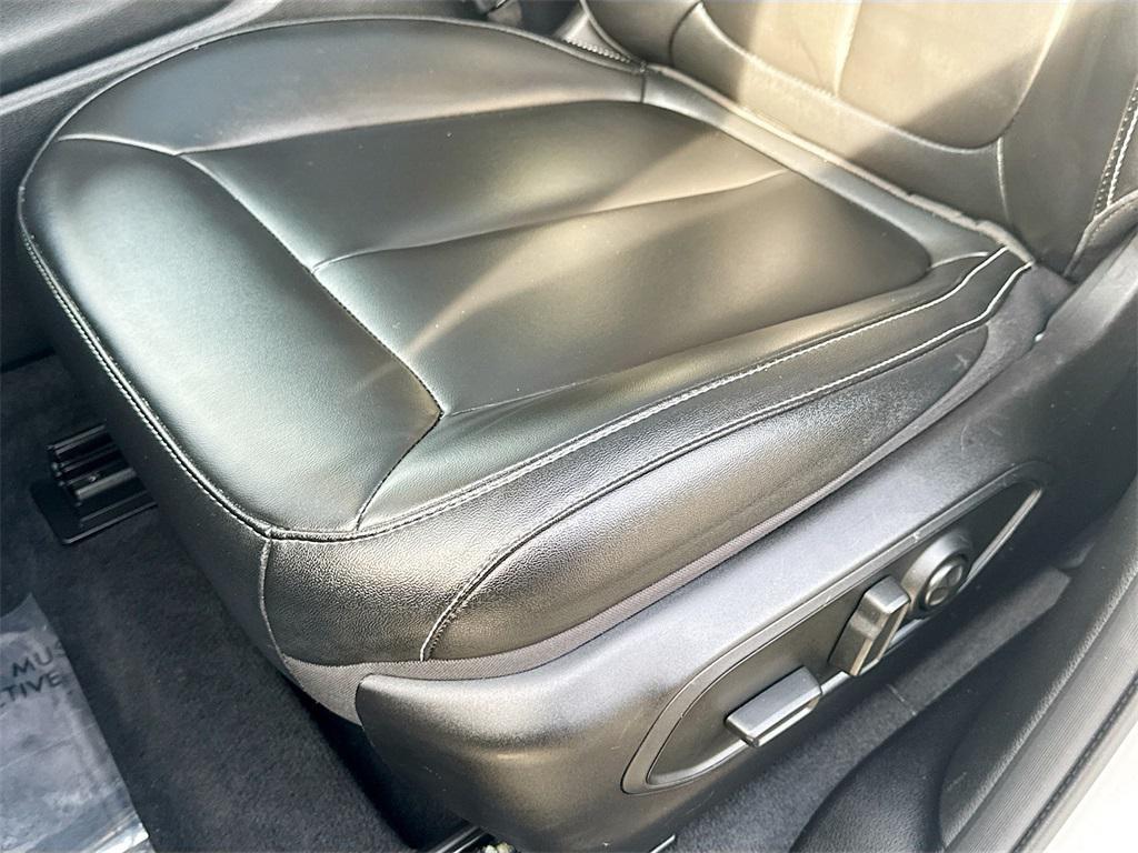 used 2023 Jeep Grand Cherokee 4xe car, priced at $27,428