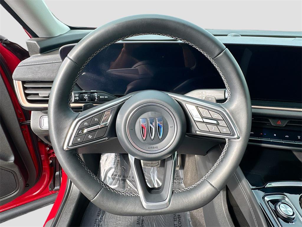used 2025 Buick Envision car, priced at $31,999