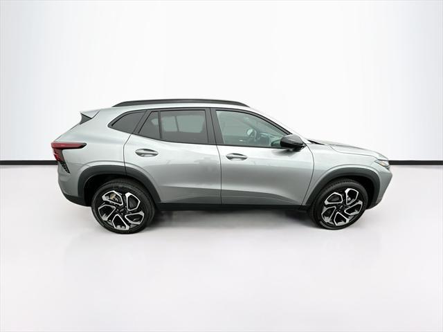 new 2025 Chevrolet Trax car, priced at $25,690