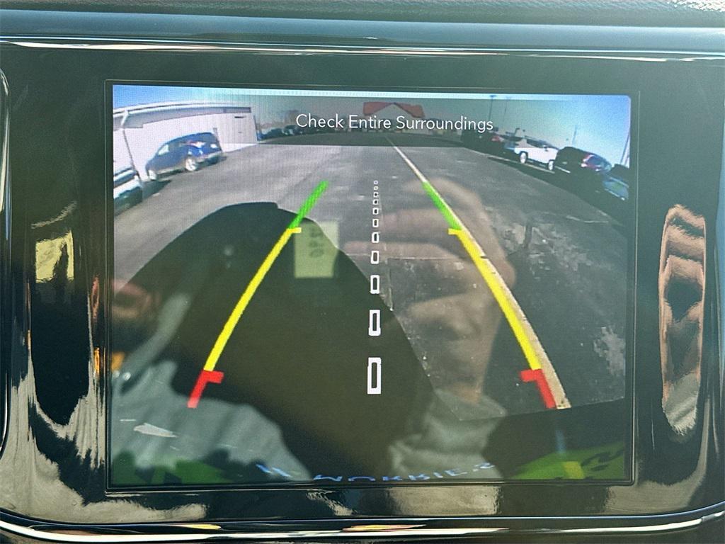 used 2020 Jeep Grand Cherokee car, priced at $23,999