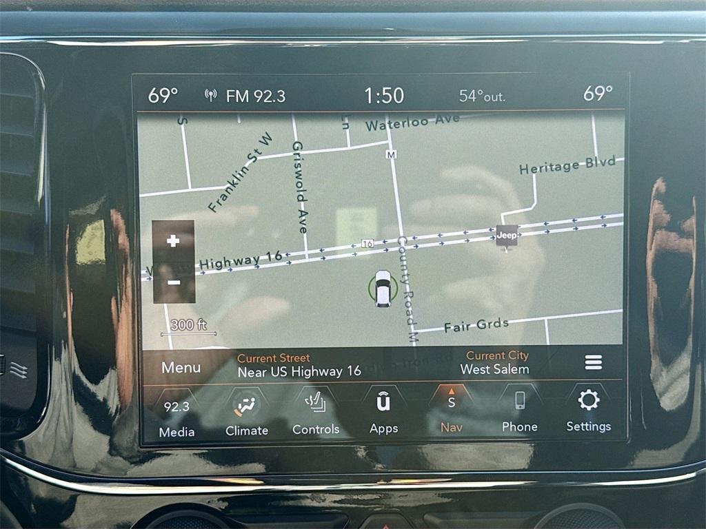 used 2020 Jeep Grand Cherokee car, priced at $23,999