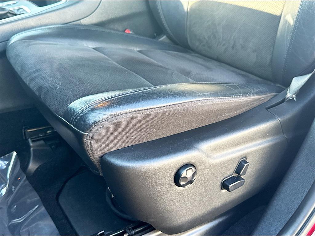 used 2020 Jeep Grand Cherokee car, priced at $23,999