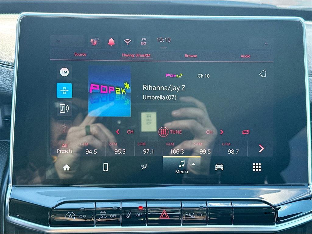 used 2024 Jeep Compass car, priced at $23,433