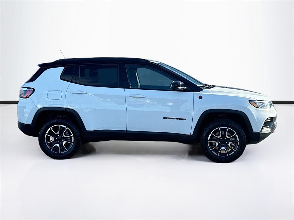used 2024 Jeep Compass car, priced at $23,433