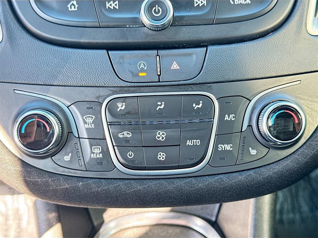 used 2024 Chevrolet Malibu car, priced at $18,999