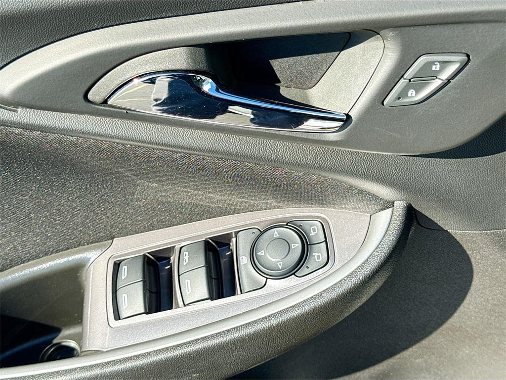 used 2024 Chevrolet Malibu car, priced at $18,999