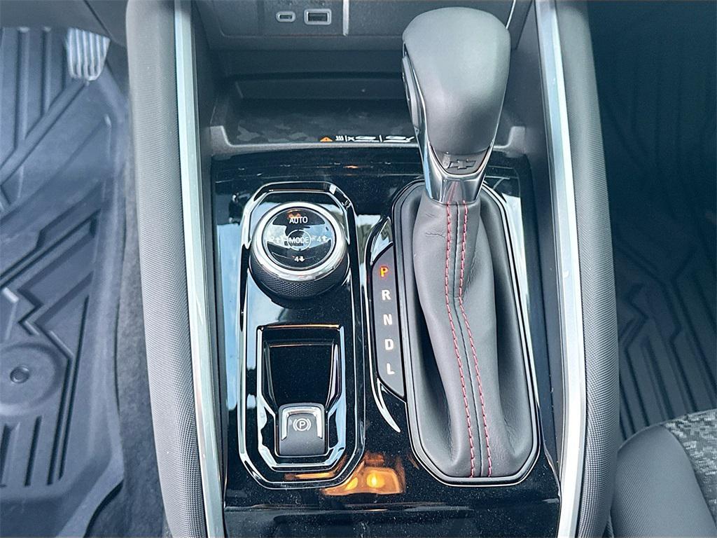new 2026 Chevrolet Colorado car, priced at $45,990