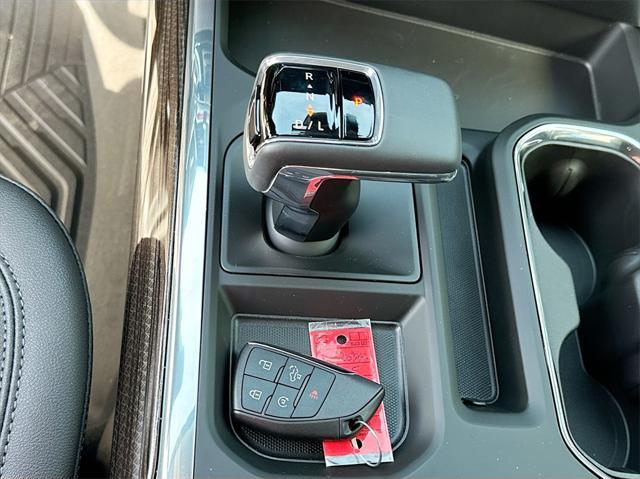 new 2025 Chevrolet Silverado 1500 car, priced at $58,060
