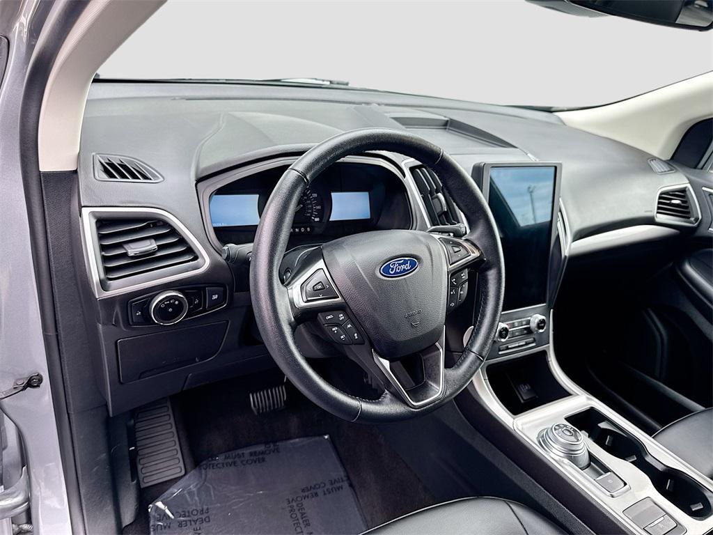 used 2024 Ford Edge car, priced at $23,499