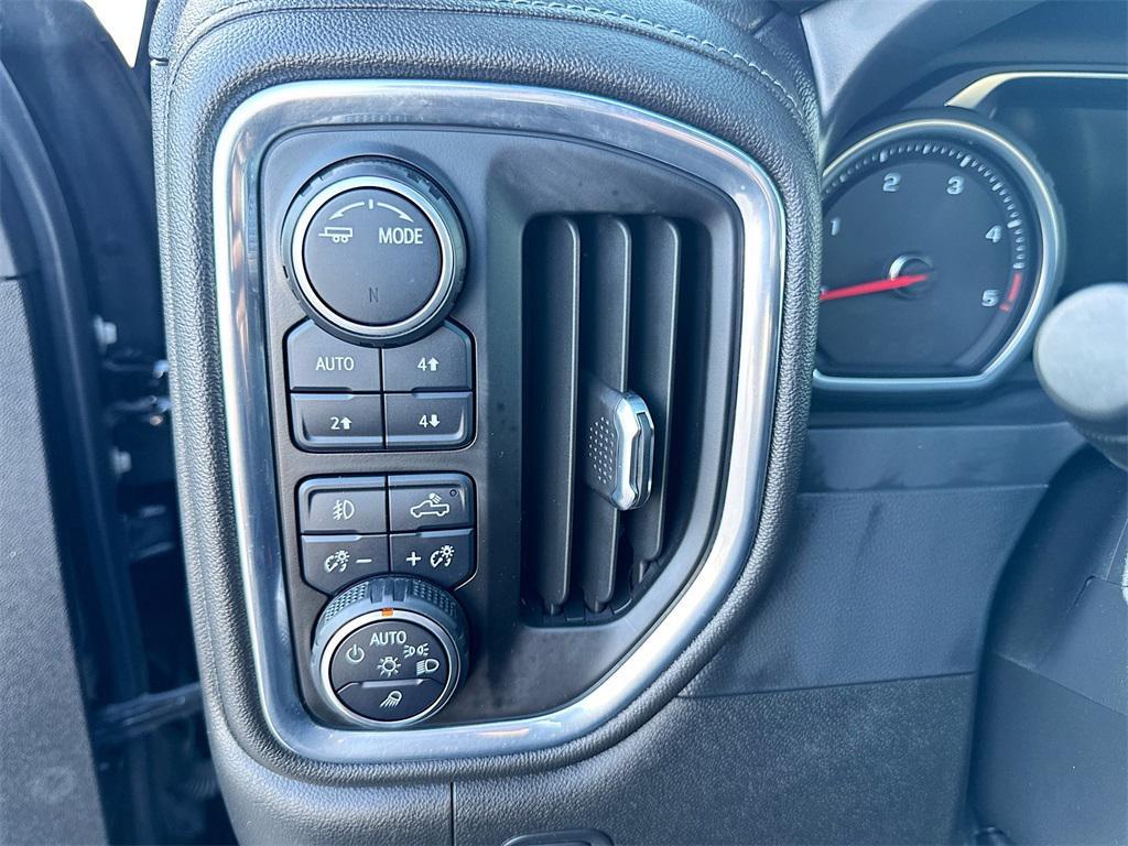 used 2022 Chevrolet Silverado 2500 car, priced at $59,999