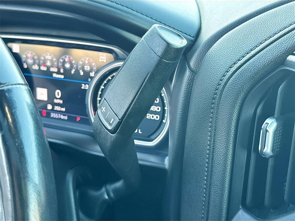 used 2022 Chevrolet Silverado 2500 car, priced at $59,999