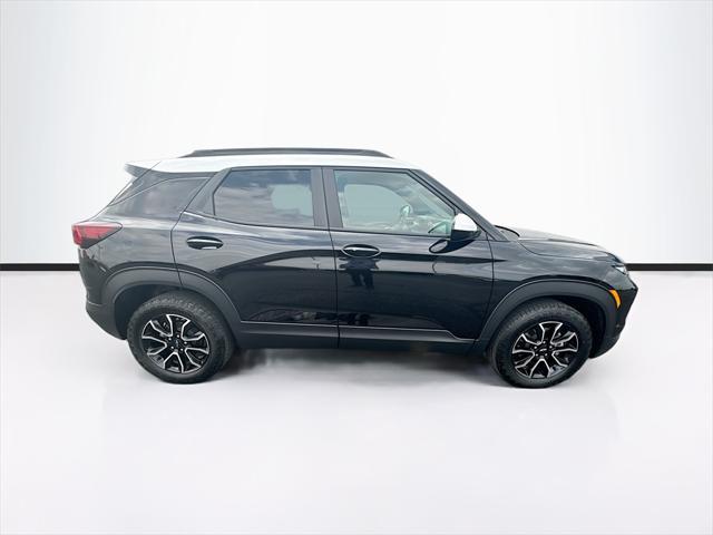new 2025 Chevrolet TrailBlazer car, priced at $30,995