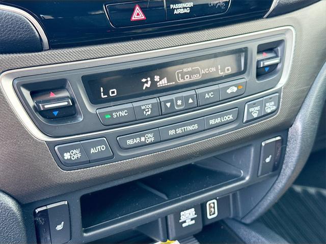 used 2022 Honda Pilot car, priced at $35,330