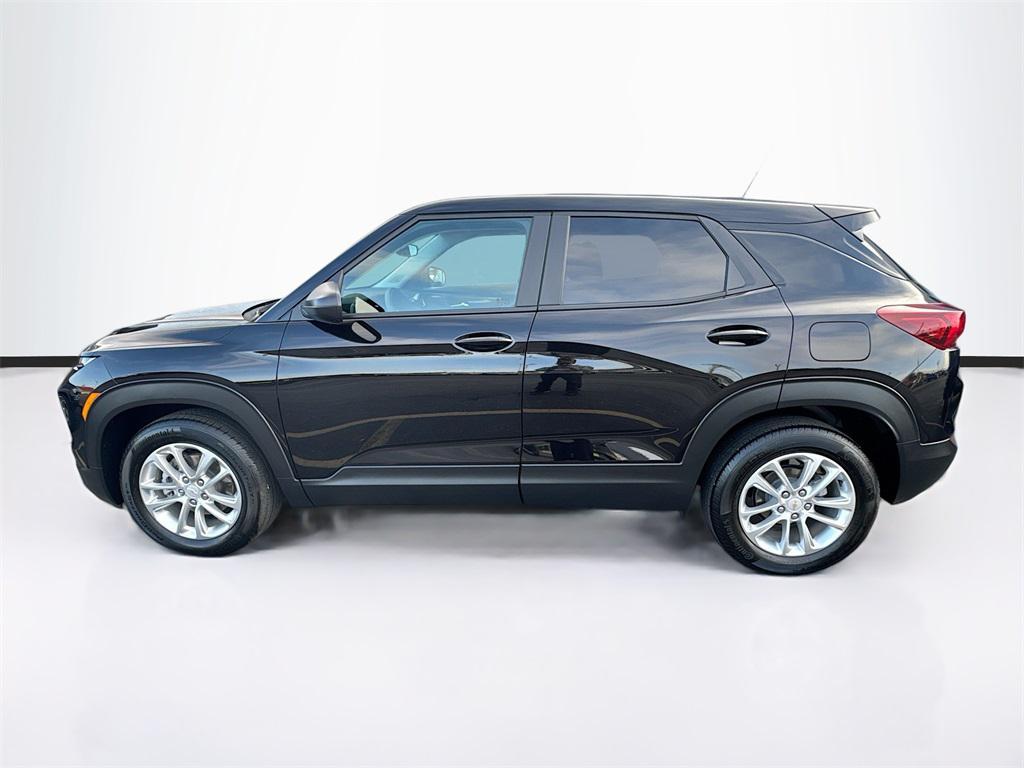 used 2024 Chevrolet TrailBlazer car, priced at $21,905