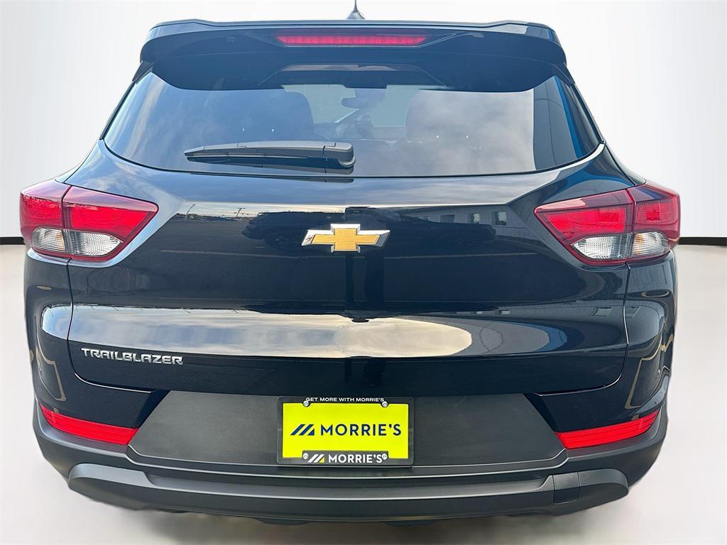 used 2024 Chevrolet TrailBlazer car, priced at $21,905