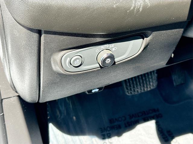 used 2022 Chevrolet Equinox car, priced at $23,932