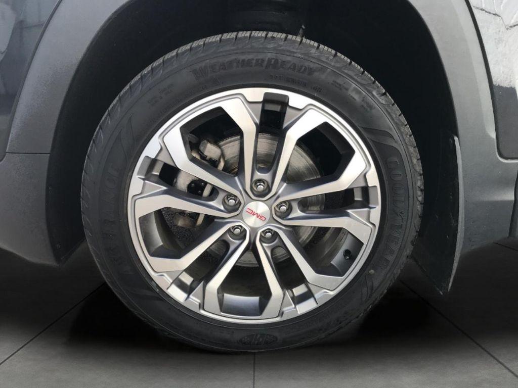 used 2018 GMC Terrain car, priced at $18,954