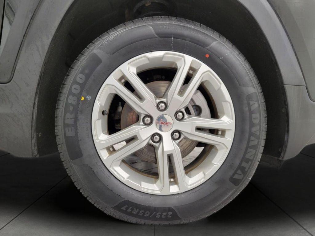 used 2024 GMC Terrain car, priced at $24,627