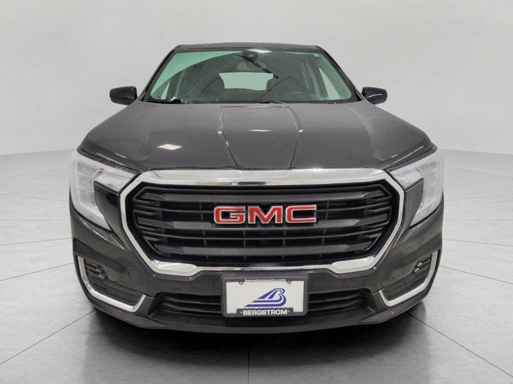used 2024 GMC Terrain car, priced at $24,627