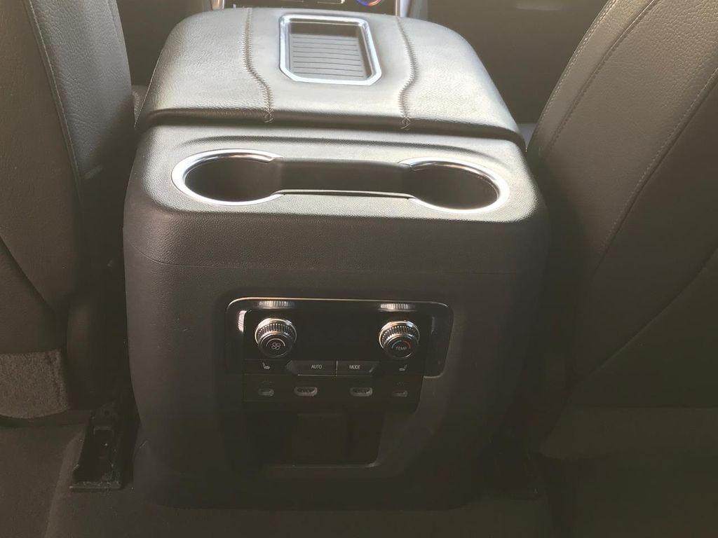 used 2021 GMC Yukon XL car, priced at $48,189