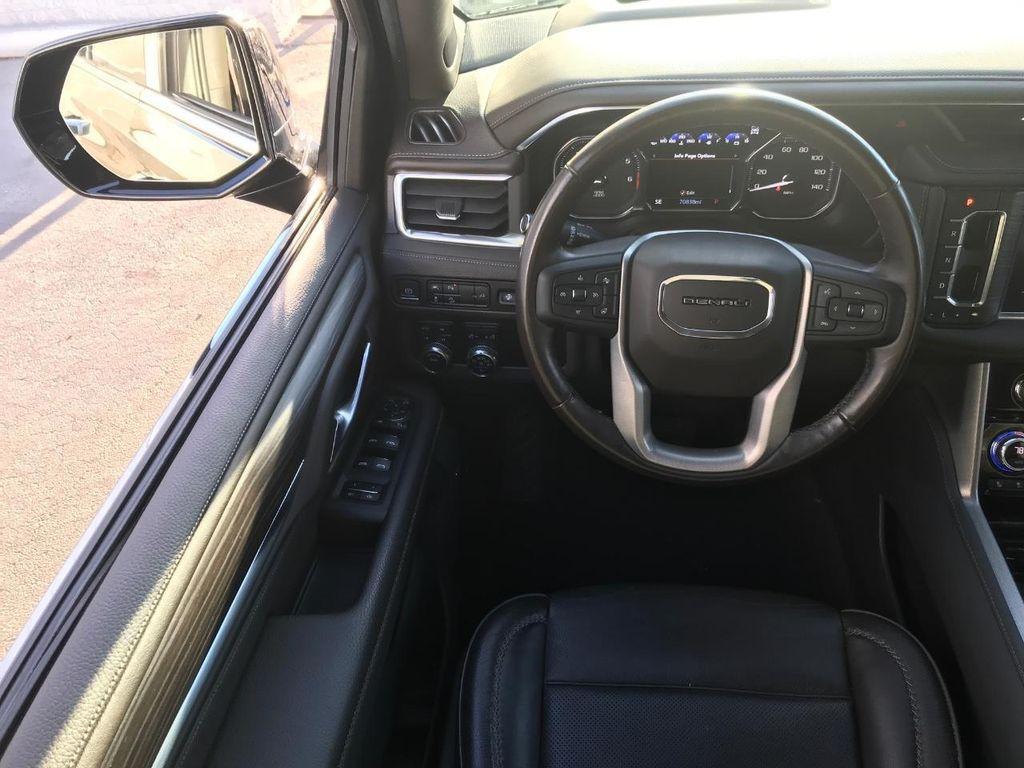 used 2021 GMC Yukon XL car, priced at $48,189