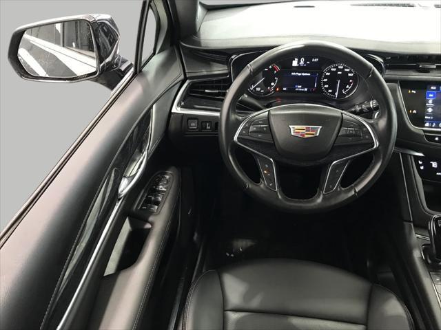 used 2022 Cadillac XT5 car, priced at $29,698