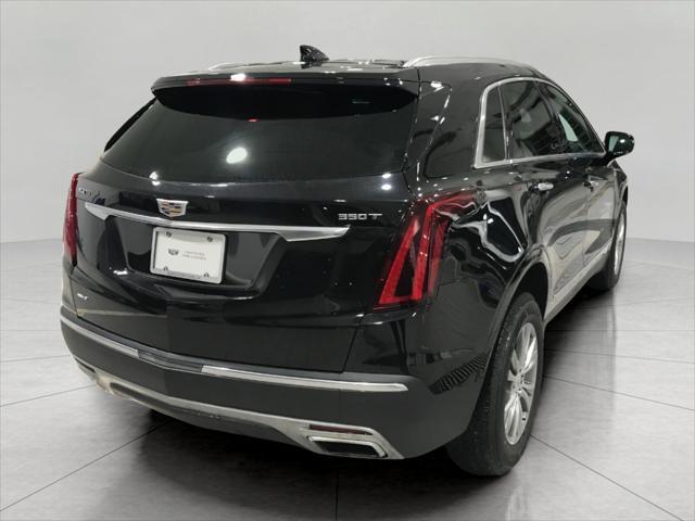 used 2022 Cadillac XT5 car, priced at $29,698