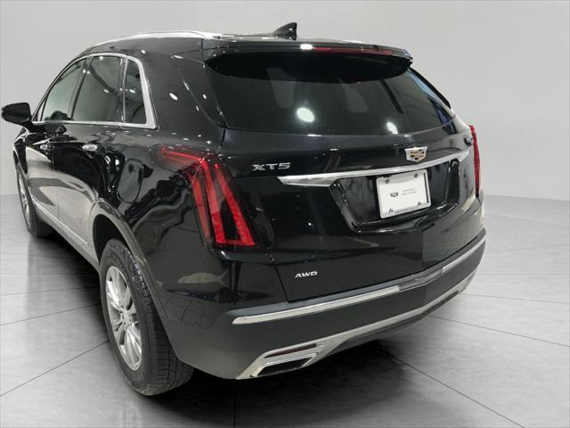 used 2022 Cadillac XT5 car, priced at $29,698