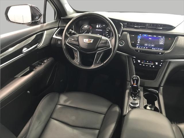 used 2022 Cadillac XT5 car, priced at $29,698