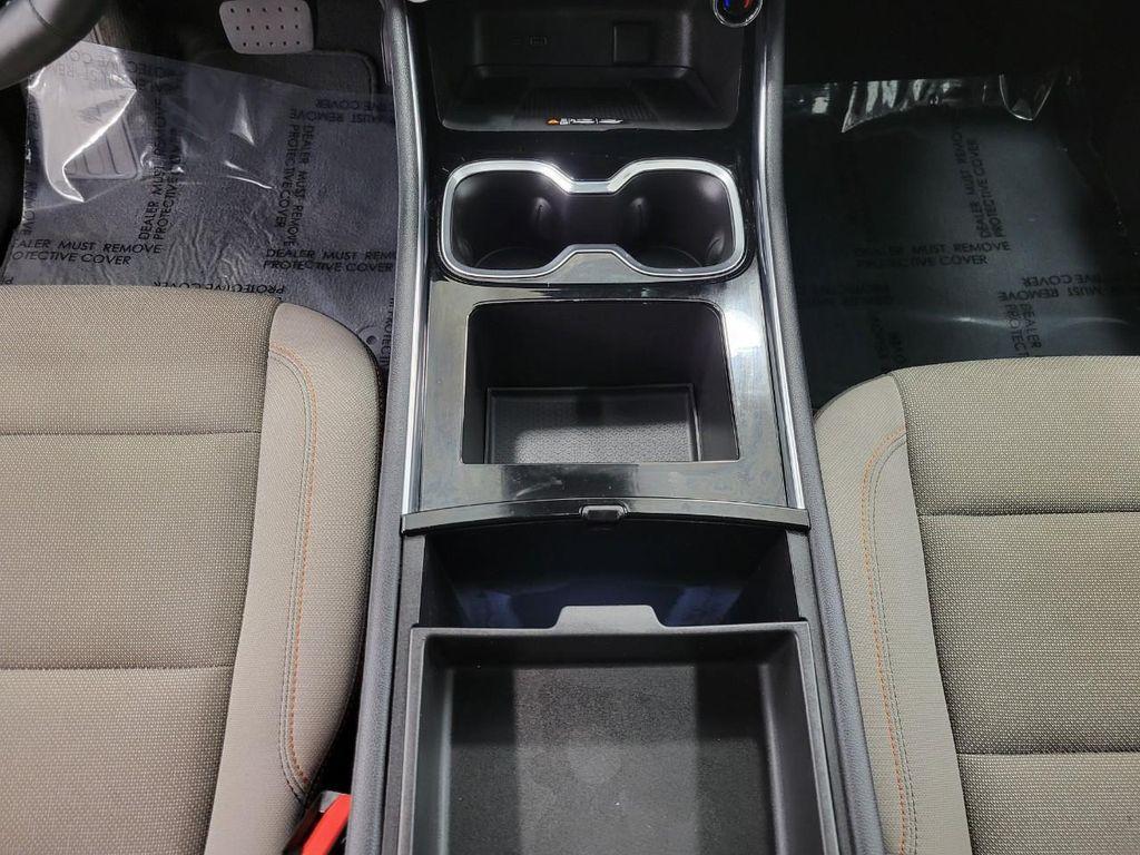 used 2025 Chevrolet Traverse car, priced at $38,995