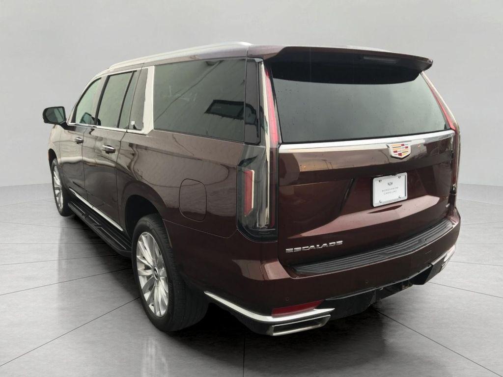 used 2023 Cadillac Escalade ESV car, priced at $59,998