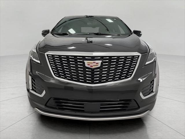 used 2024 Cadillac XT5 car, priced at $45,998