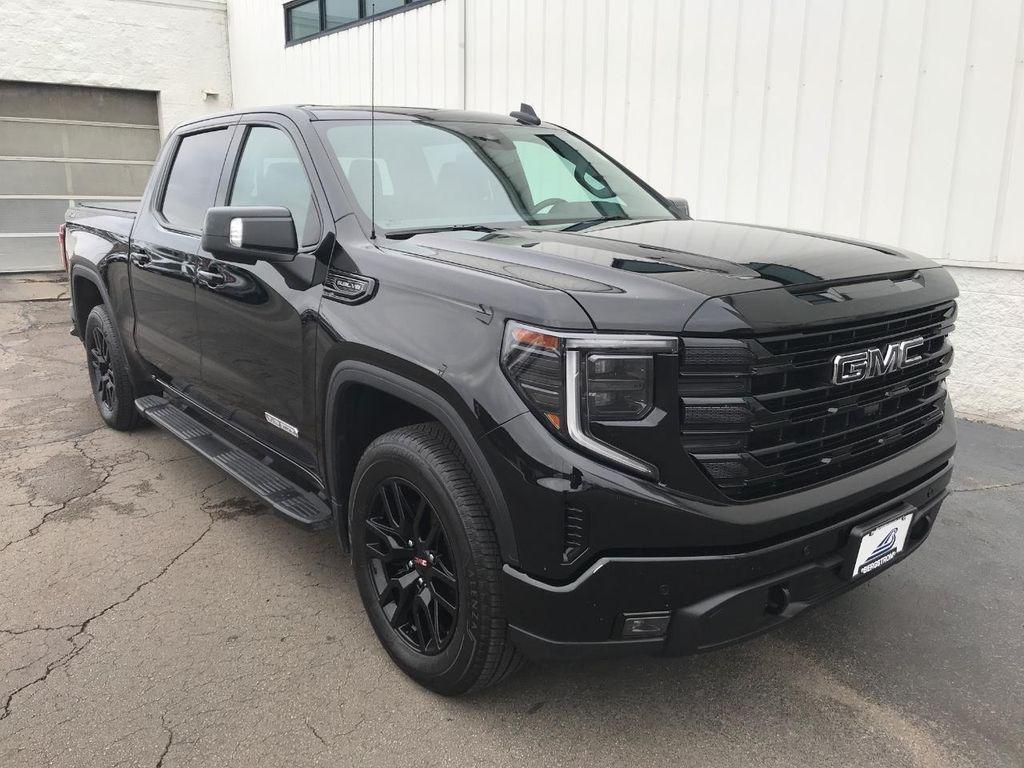 used 2024 GMC Sierra 1500 car, priced at $38,998