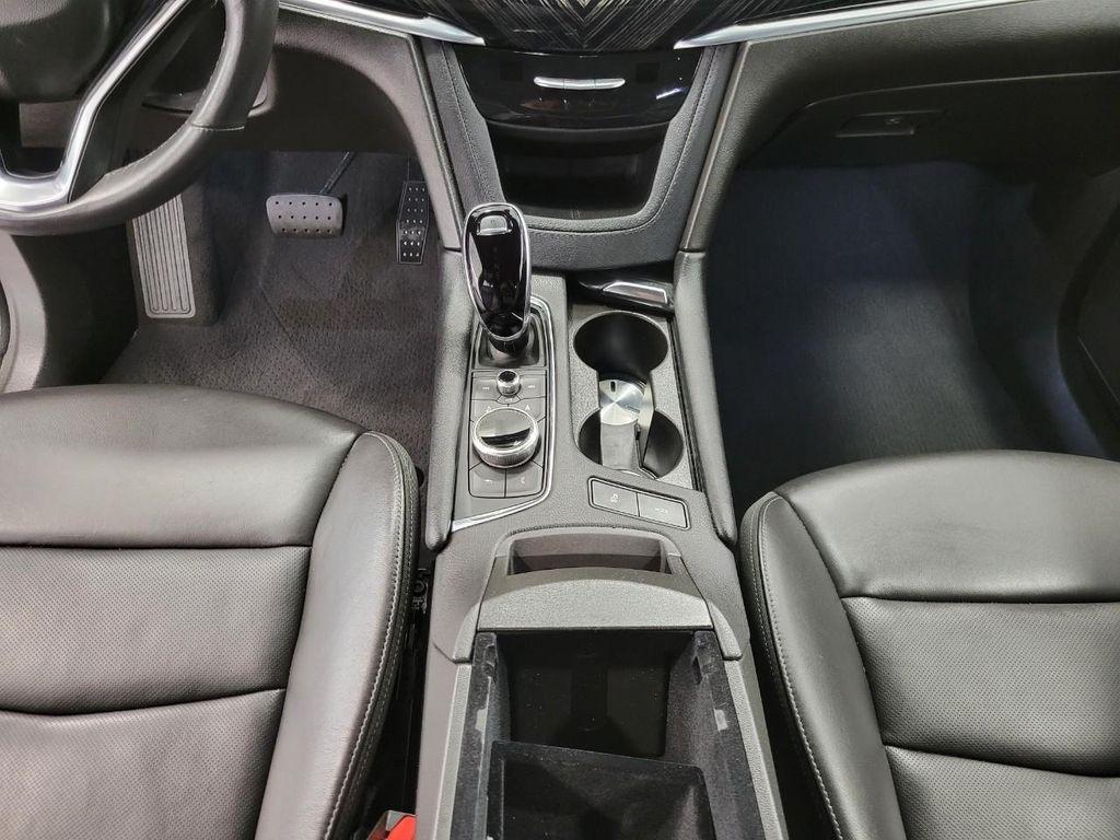 used 2025 Cadillac XT6 car, priced at $41,488