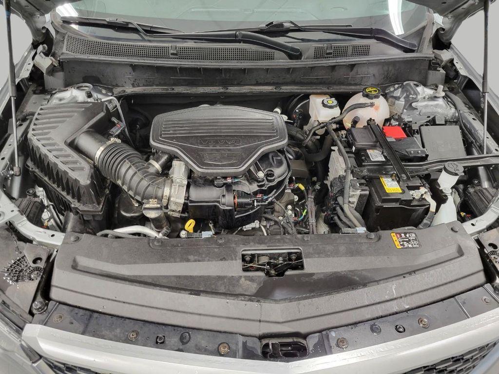 used 2025 Cadillac XT6 car, priced at $41,488