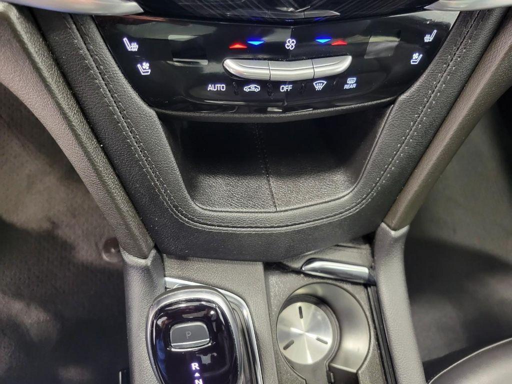 used 2025 Cadillac XT6 car, priced at $41,488